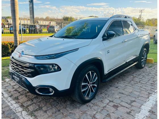 FIAT TORO 2.0 16V TURBO DIESEL VOLCANO 4WD AT9